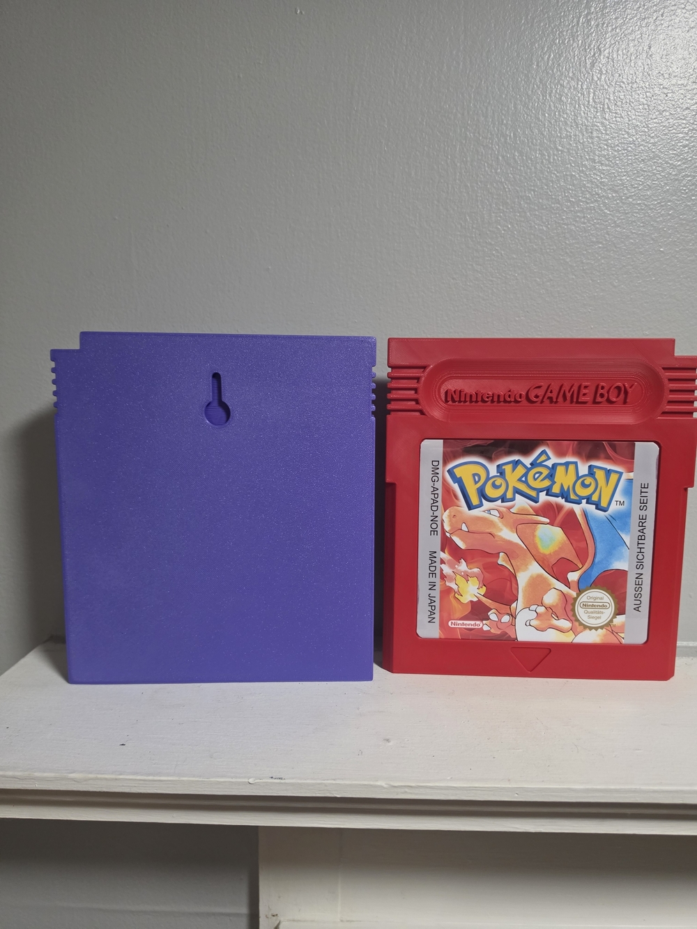 Nintend Pokémon Game Boy Charizard Cartridge - Wall Decor